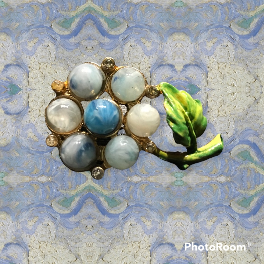 Vintage Blue Flower Brooch